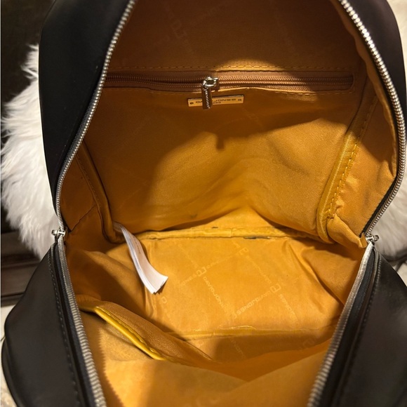 💛💚DAVID JONES  PARIS 
Black Leather 🎒 BACKPACK.💛💚 - Picture 7 of 15